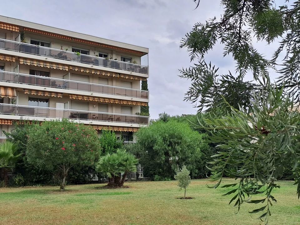Lejlighed i Cagnes-sur-Mer, Alpes-Maritimes - foto 1
