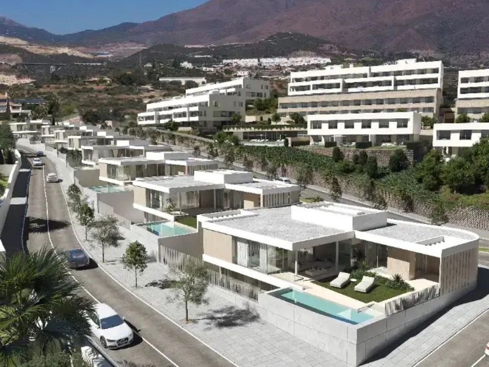Villa en Estepona, Malaga - foto 2
