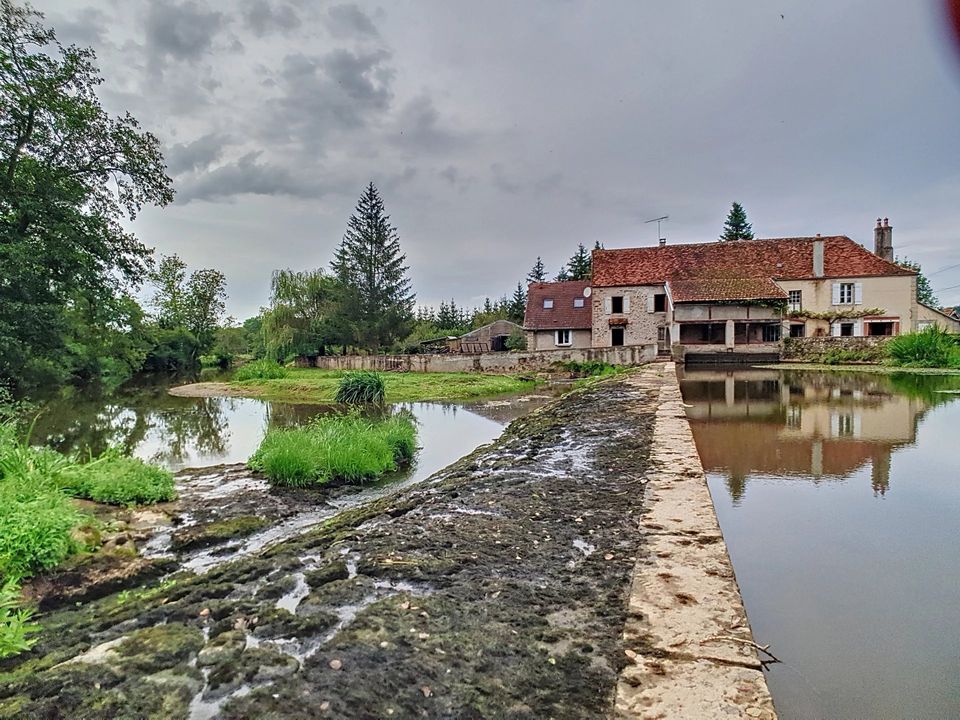 Masia a Guillon, Yonne - foto 2
