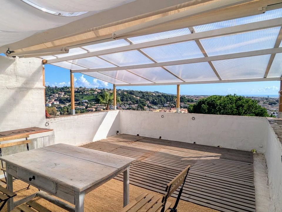 Villa i Cagnes-sur-Mer, Alpes-Maritimes - foto 1