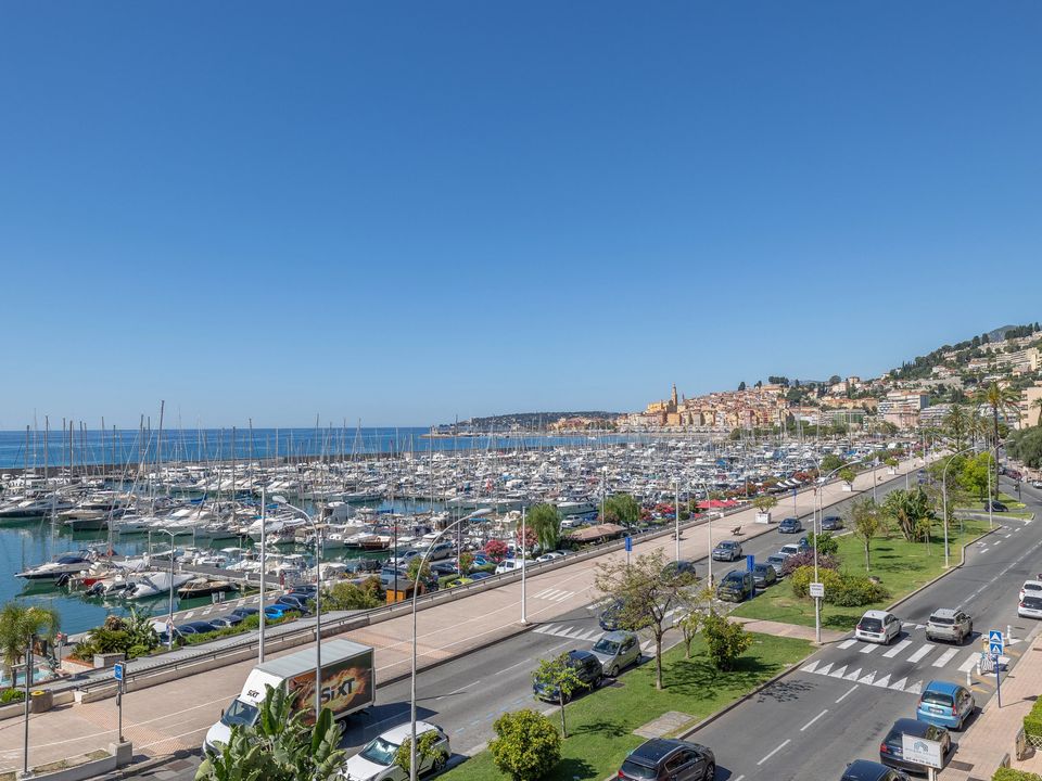 Lejlighed i Menton, Alpes-Maritimes - foto 1