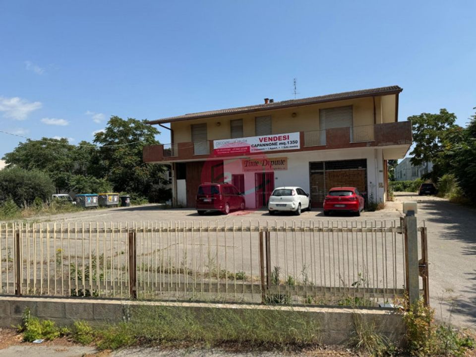 Erhvervsejendom i Verucchio, Rimini - foto 2