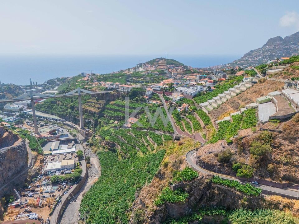 Helårsgrund i Camara de Lobos, Madeira - foto 3
