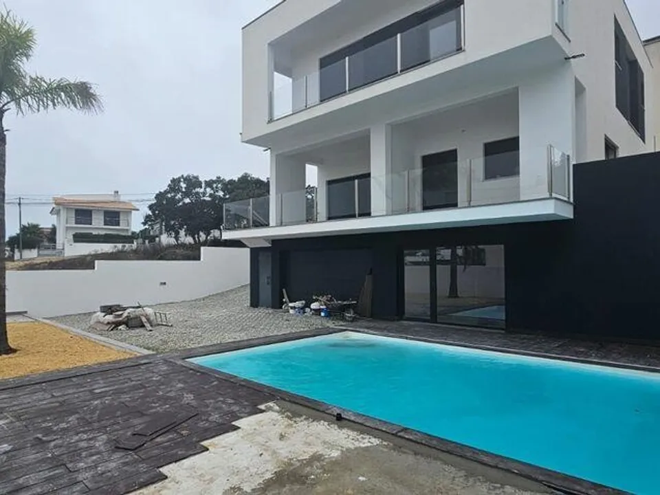 Byhus i Almada, Setubal - foto 1