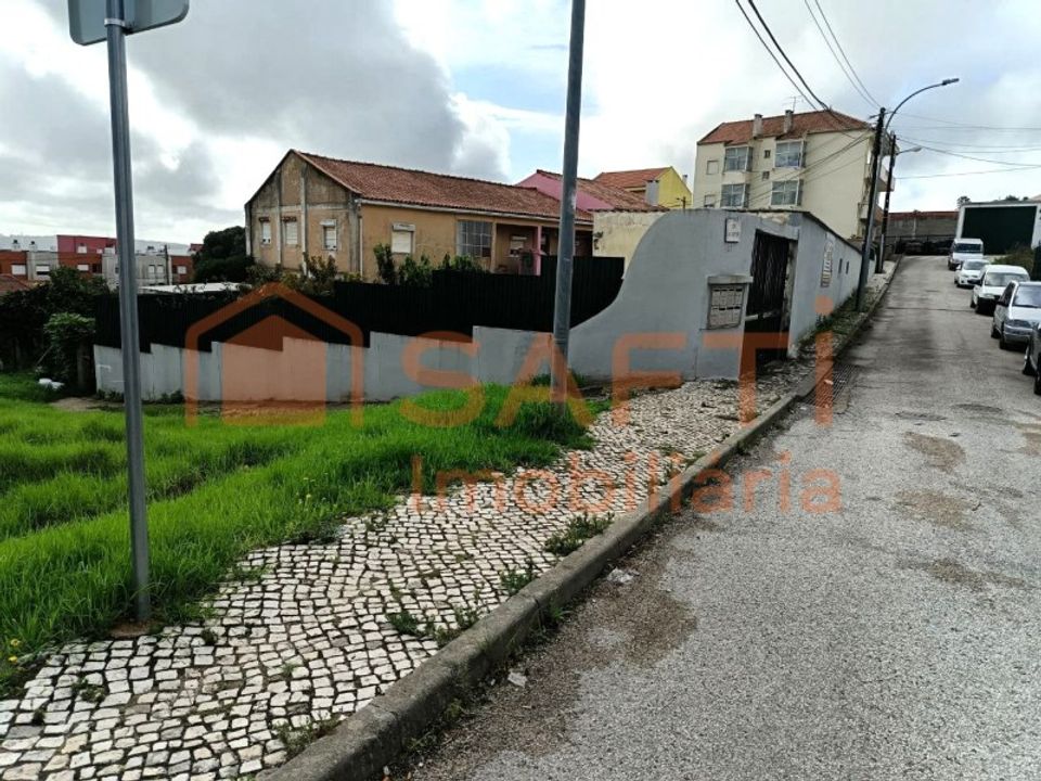 Helårsgrund i Amadora, Lisbon - foto 5