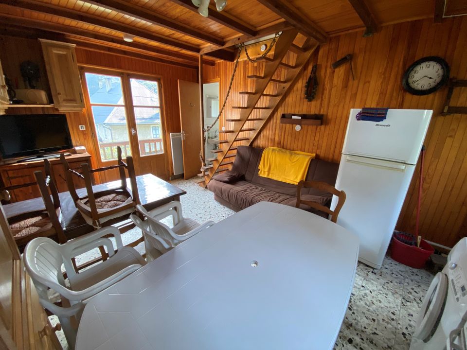 Landsbyhus i Saint-Alban-des-Villards, Savoie - foto 1