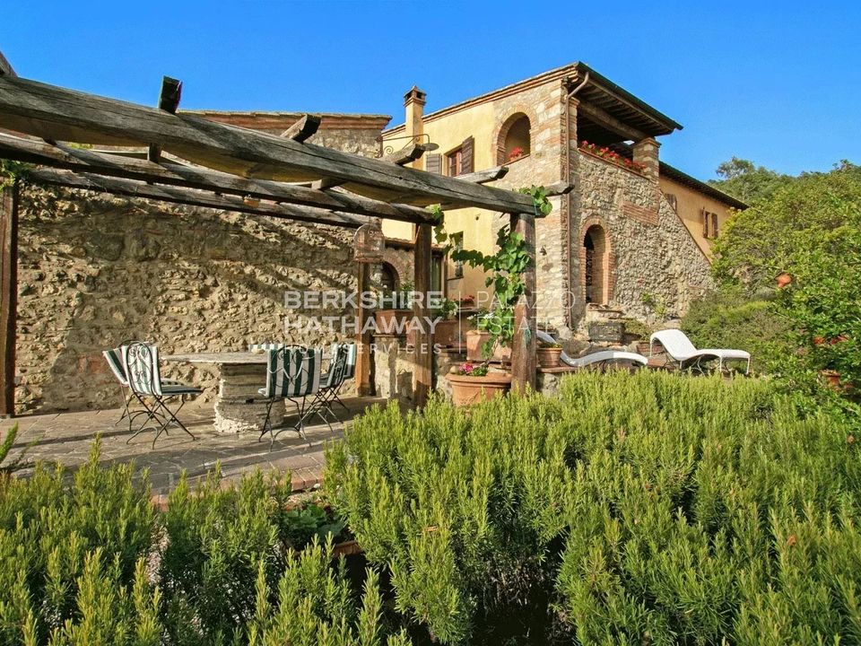 Landejendom i Sarteano, Siena - foto 1