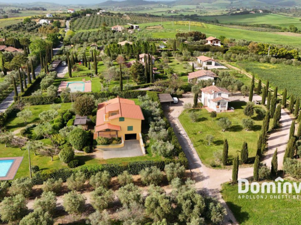 Villa i Montalto di Castro, Viterbo - foto 3