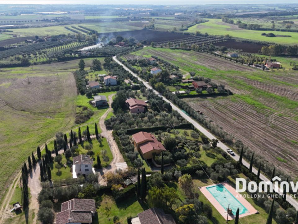 Villa i Montalto di Castro, Viterbo - foto 4
