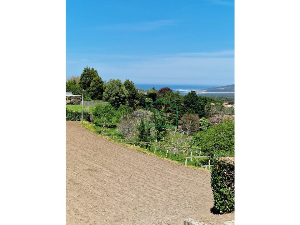 Helårsgrund i Caminha, Viana do Castelo - foto 1