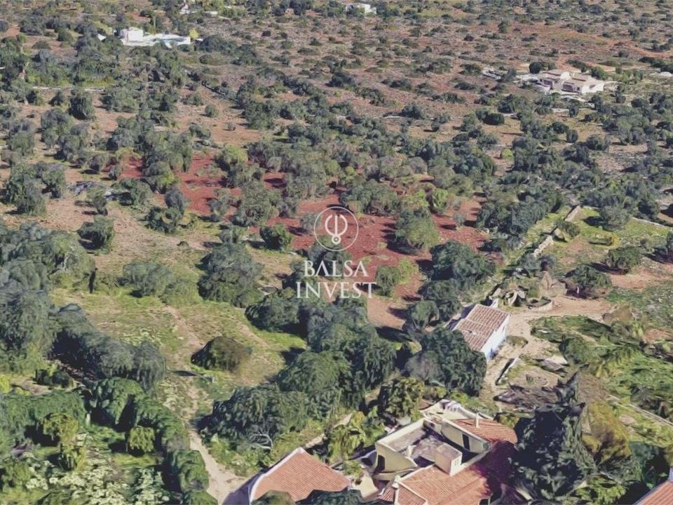 Helårsgrund i Santa Barbara de Nexe, Faro - foto 1