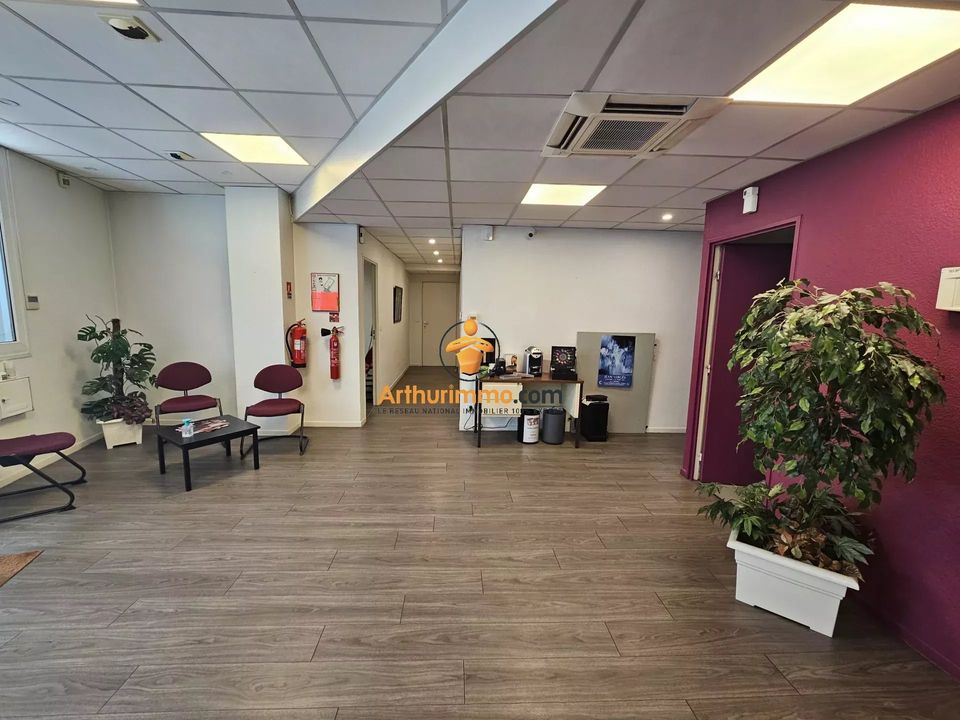Erhvervsejendom i Tarbes, Hautes-Pyrenees - foto 1