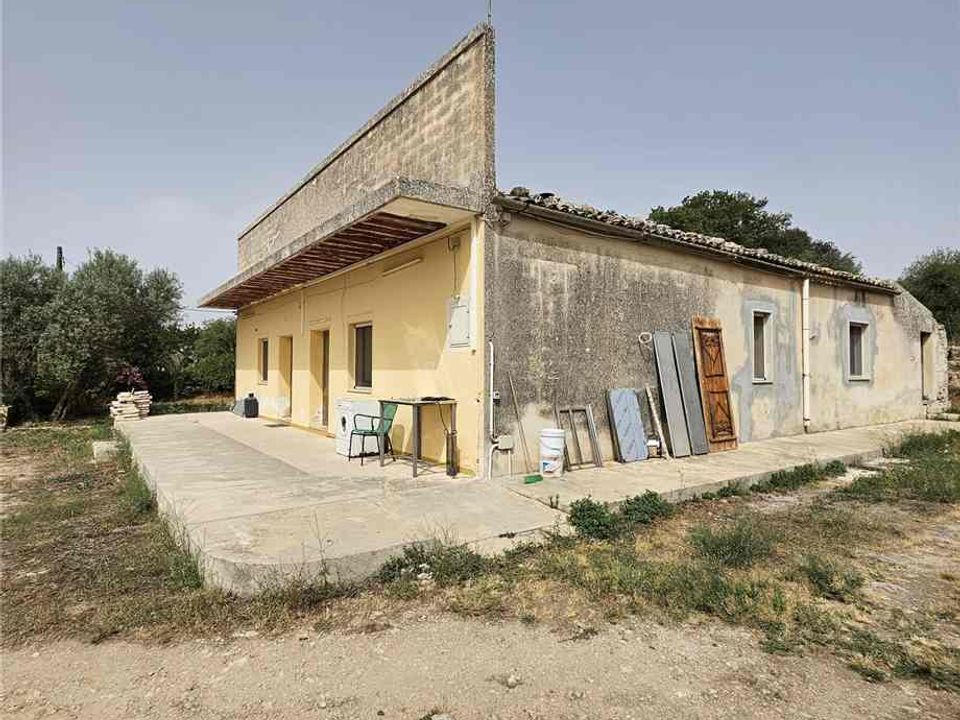 Byhus i Noto, Siracusa - foto 2
