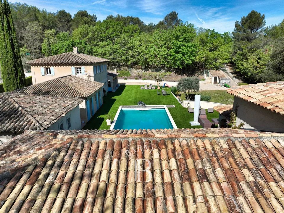 Villa i Mimet, Bouches-du-Rhone - foto 1