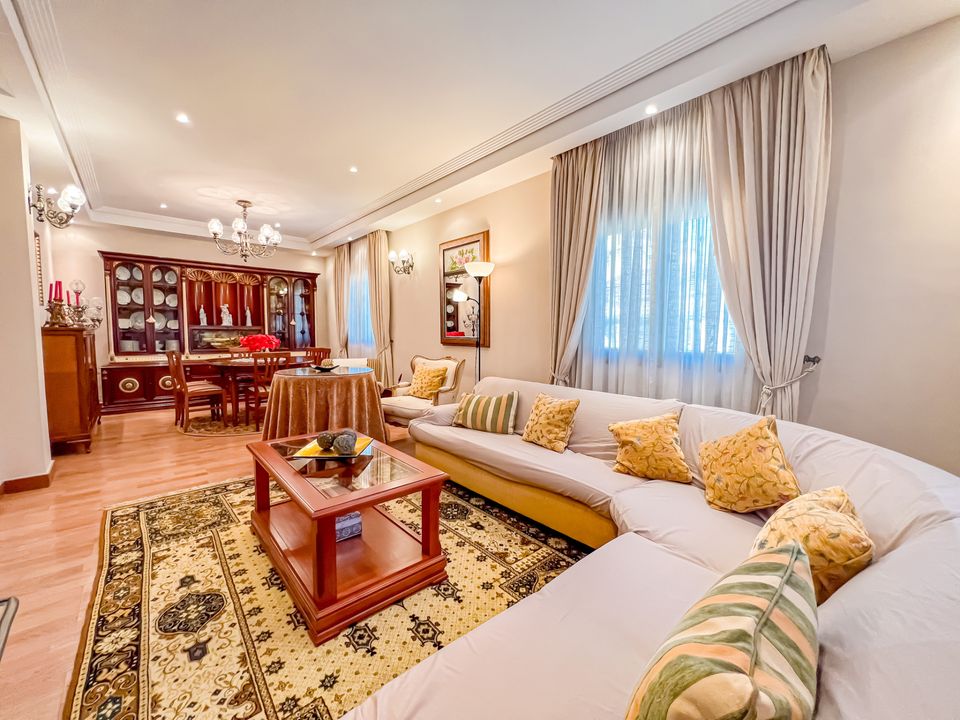 Villa i Malaga city, Malaga - foto 1