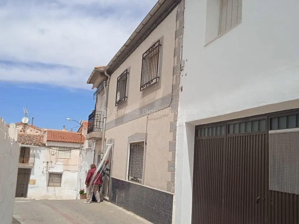 Casa unifamiliar a Tahal, Almeria - foto 2