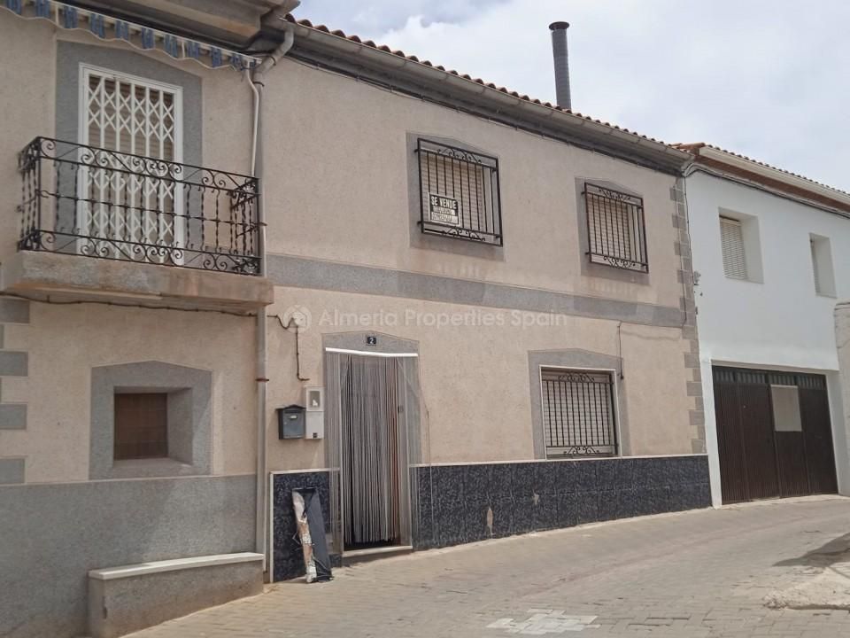 Casa unifamiliar a Tahal, Almeria - foto 3