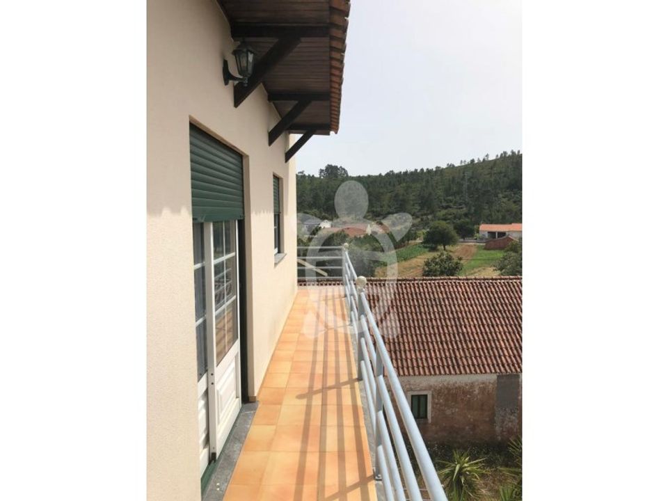 Erhvervsejendom i Alqueidao da Serra, Leiria - foto 5