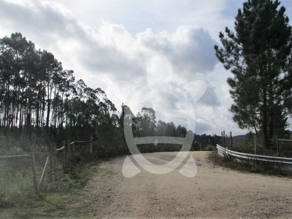 Helårsgrund i Miranda do Corvo, Coimbra - foto 3