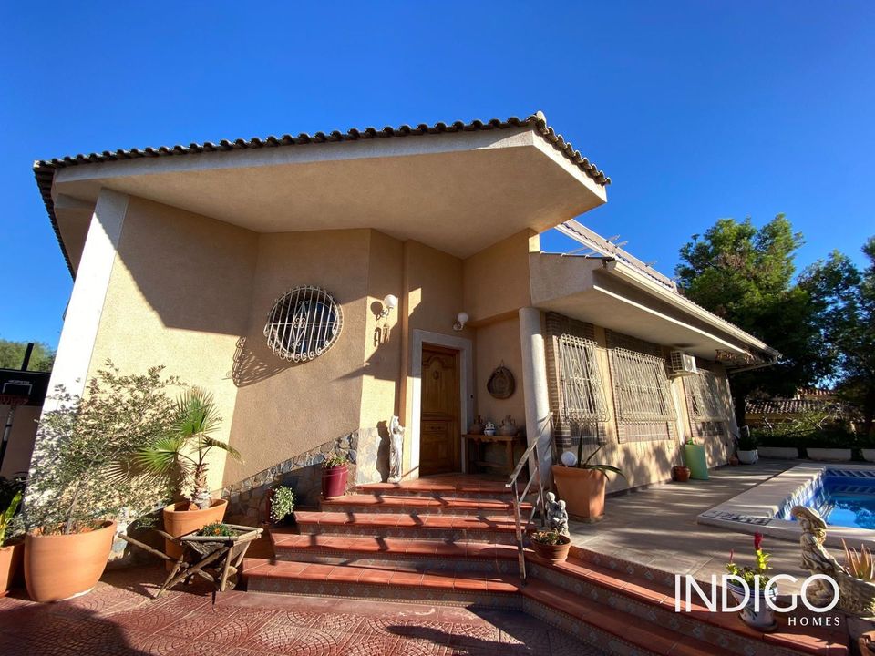 Villa i San Vicente Del Raspeig, Alicante - foto 1
