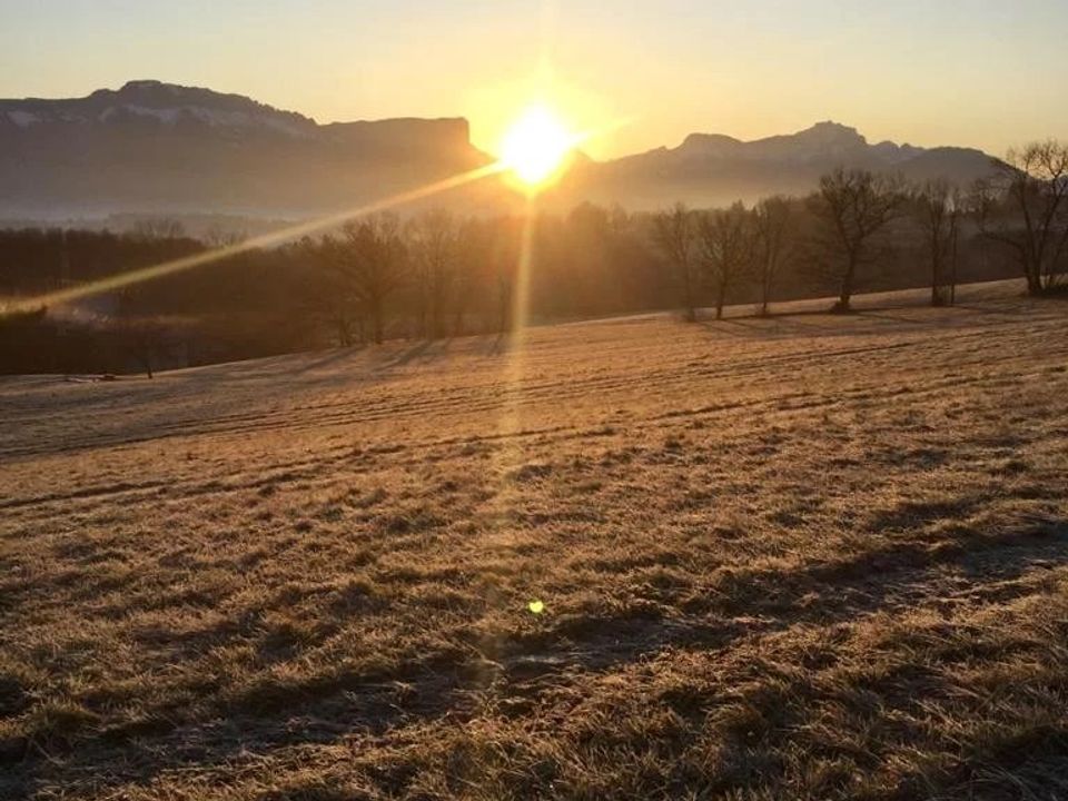 Erhvervsejendom i Allonzier-la-Caille, Haute-Savoie - foto 1