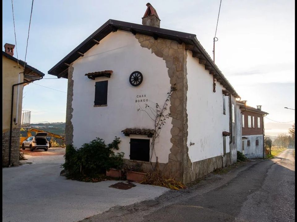 Lejlighed i Serravalle Langhe, Cuneo - foto 1