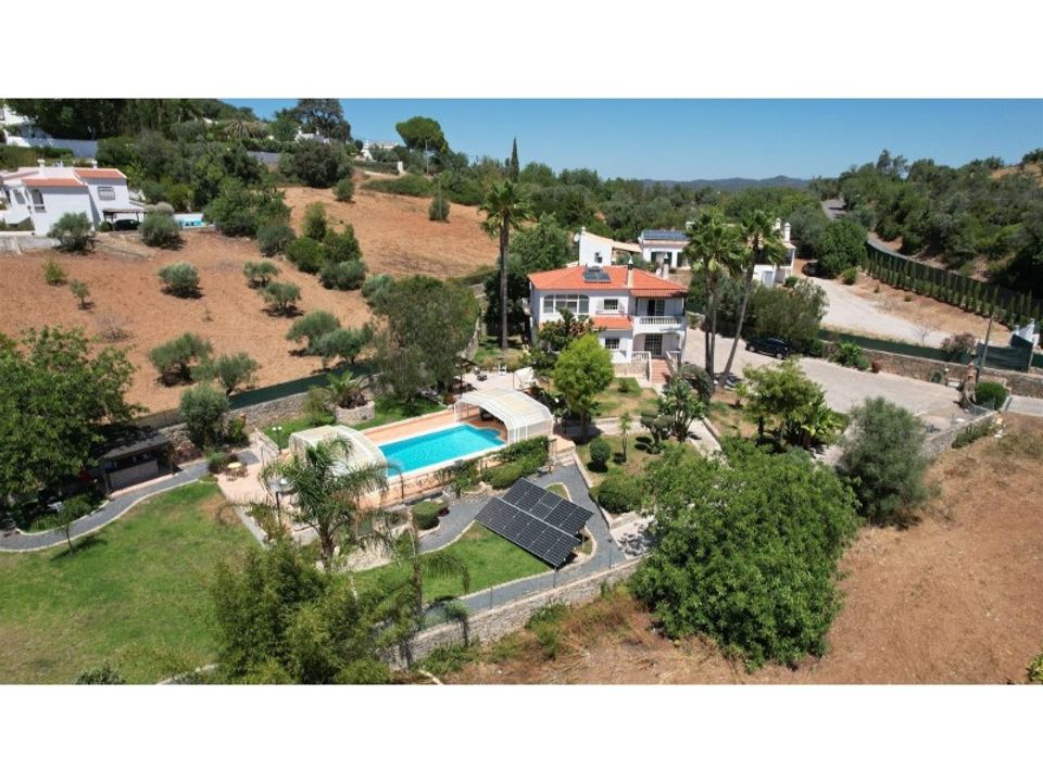 Villa i Sao Bras de Alportel, Faro - foto 1