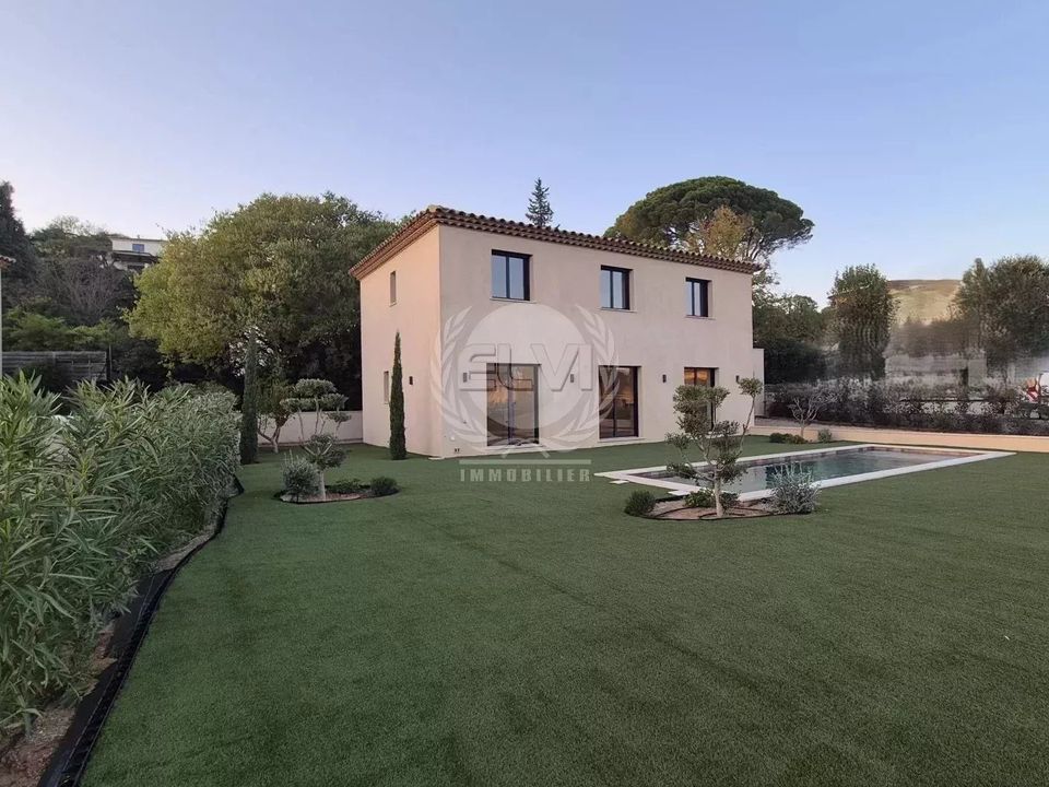 Villa i Les Arcs, Var - foto 1
