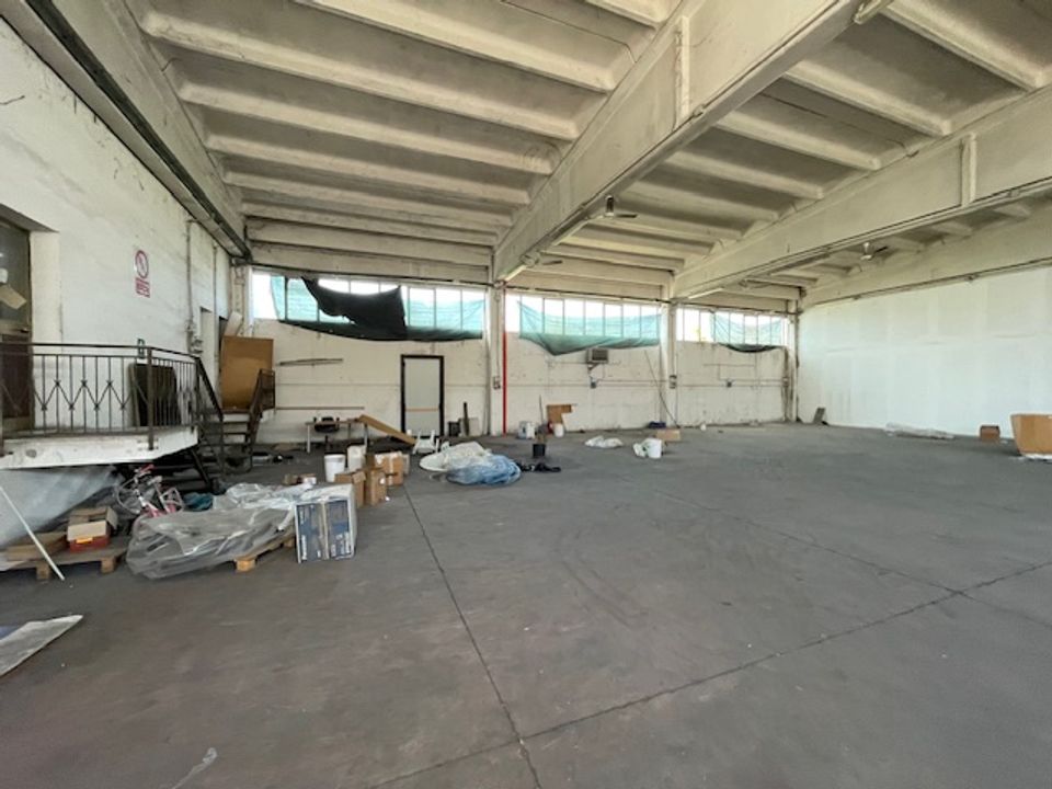 Erhvervsejendom i Scandiano, Reggio Emilia - foto 3