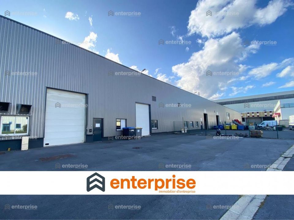Erhvervsejendom i Montataire, Oise - foto 1