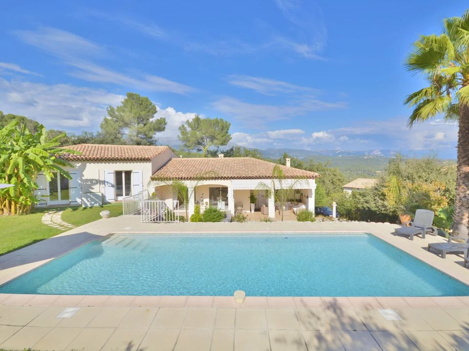 Villa i Roquefort-les-Pins, Alpes-Maritimes - foto 1