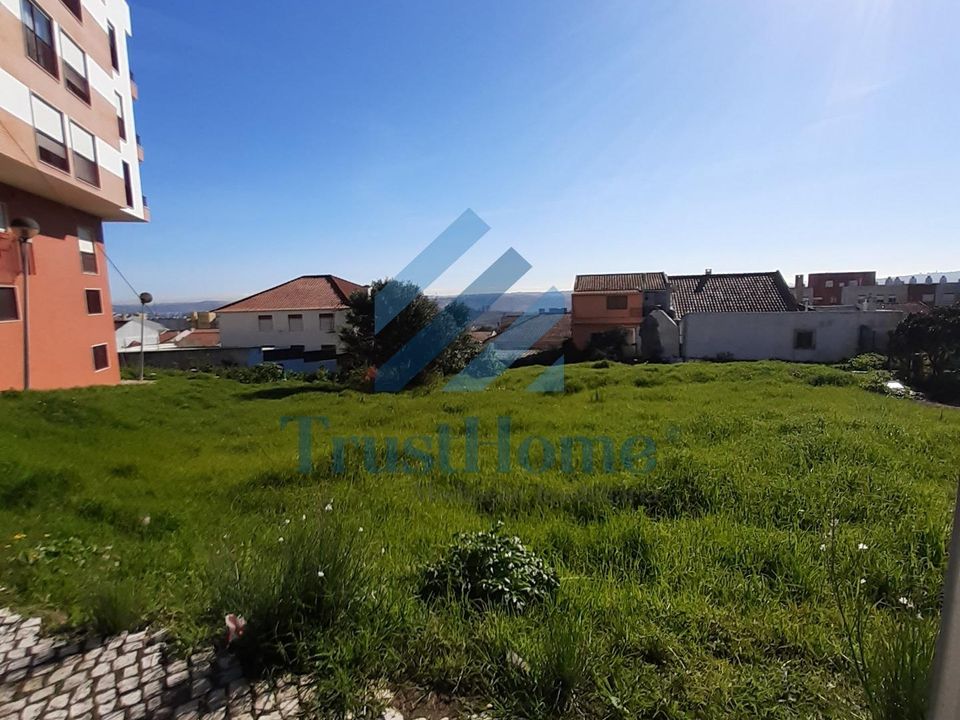 Helårsgrund i Amadora, Lisbon - foto 2