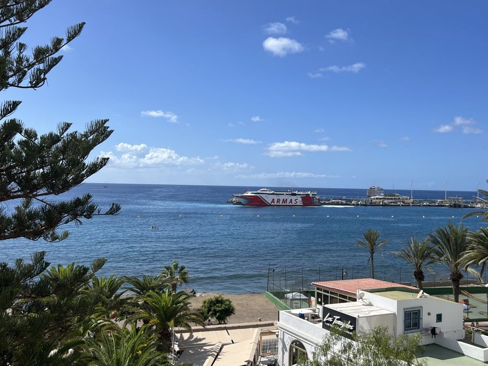 Lejlighed i Playa De Los Cristianos, Tenerife - foto 1