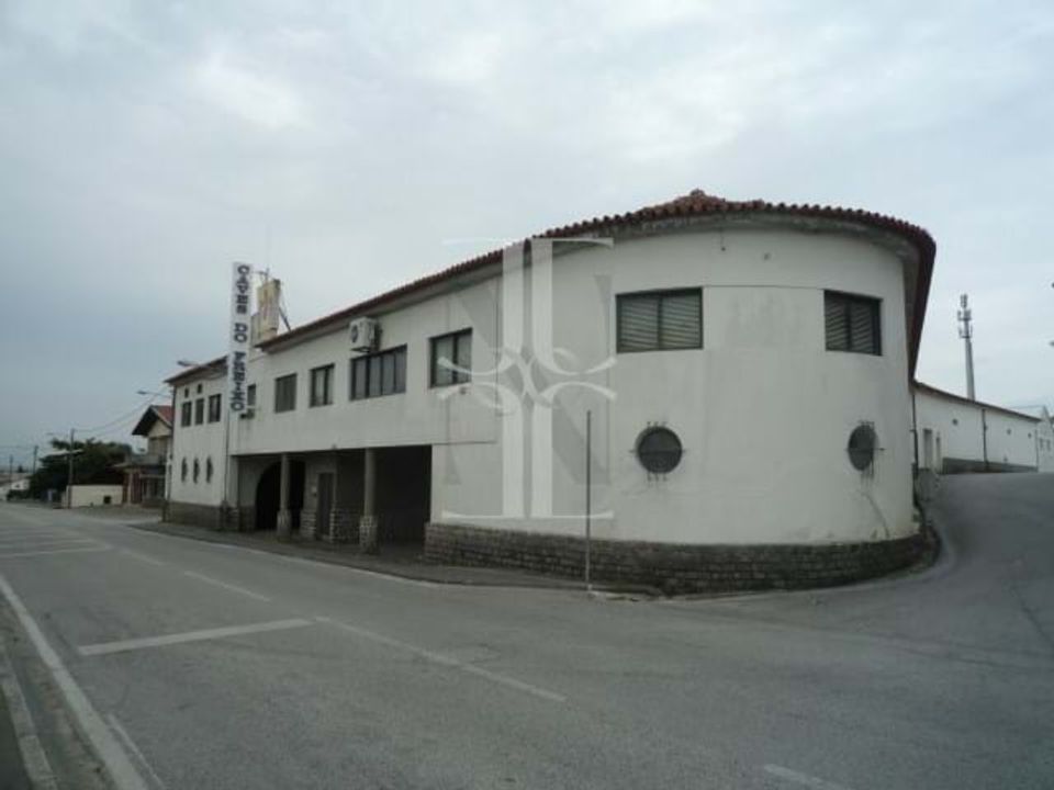 Erhvervsejendom i Sangalhos, Aveiro - foto 2