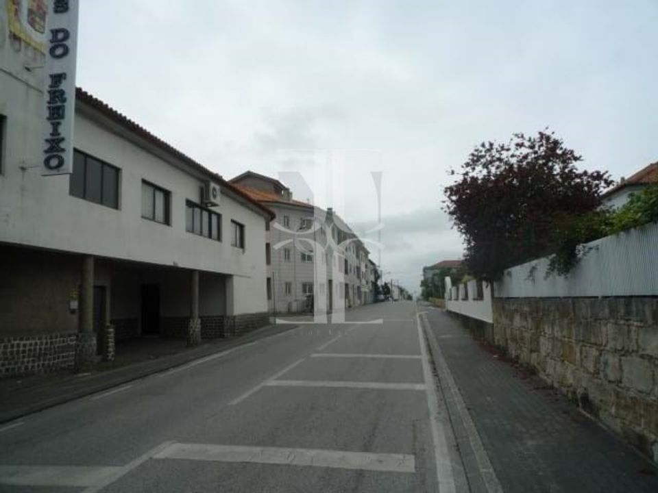 Erhvervsejendom i Sangalhos, Aveiro - foto 5