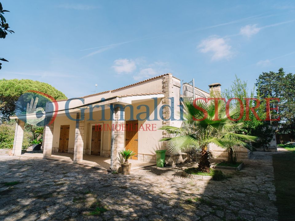 Villa em San Cesario di Lecce, Lecce - foto 1