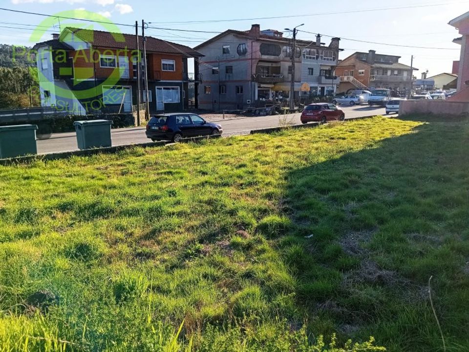 Helårsgrund i Santo Tirso, Porto - foto 2