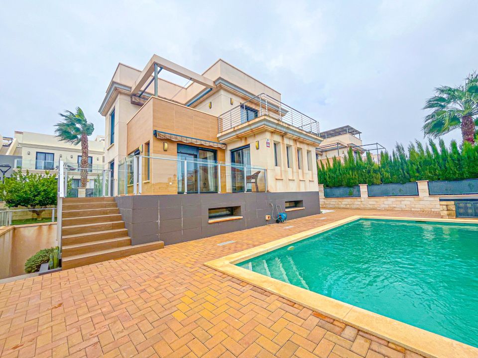 Villa i Orihuela, Alicante - foto 1