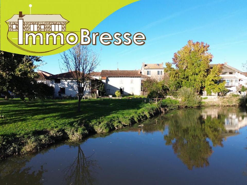 Landsbyhus i Saint-Julien-sur-Reyssouze, Ain - foto 1