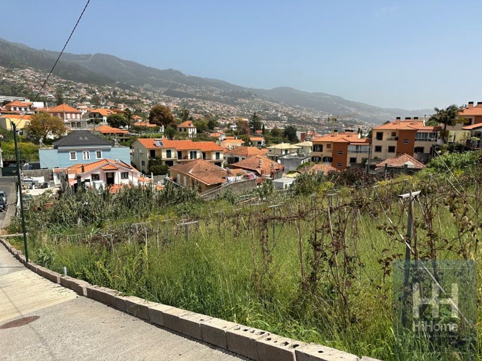 Helårsgrund i Funchal, Madeira - foto 1