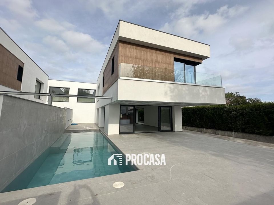 Villa i Empuriabrava, Gerona - foto 1
