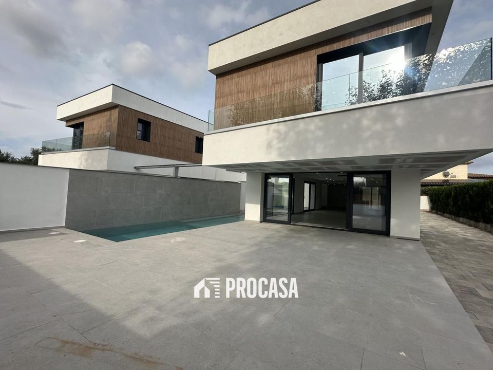 Villa i Empuriabrava, Gerona - foto 2