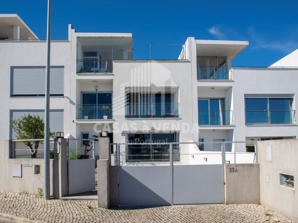 Rækkehus i Oeiras, Lisbon - foto 1