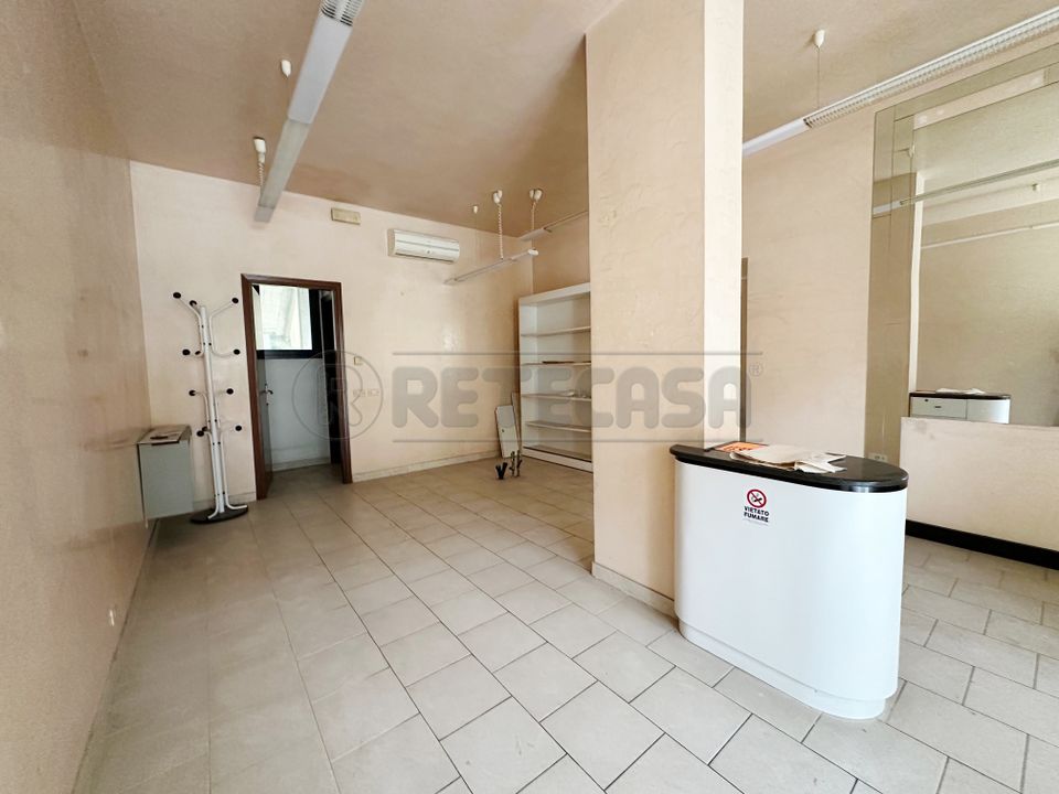 Erhvervsejendom i Pove del Grappa, Vicenza - foto 1