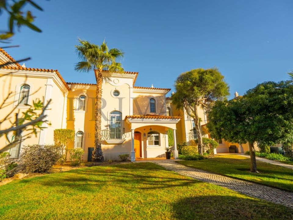 Villa i Almancil, Faro - foto 1