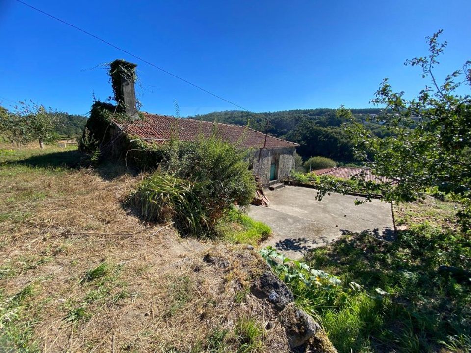 Ruinere i Paredes de Coura, Viana do Castelo - foto 5