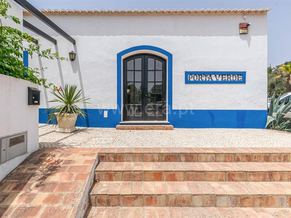 Erhvervsejendom i Lagoa, Faro - foto 1