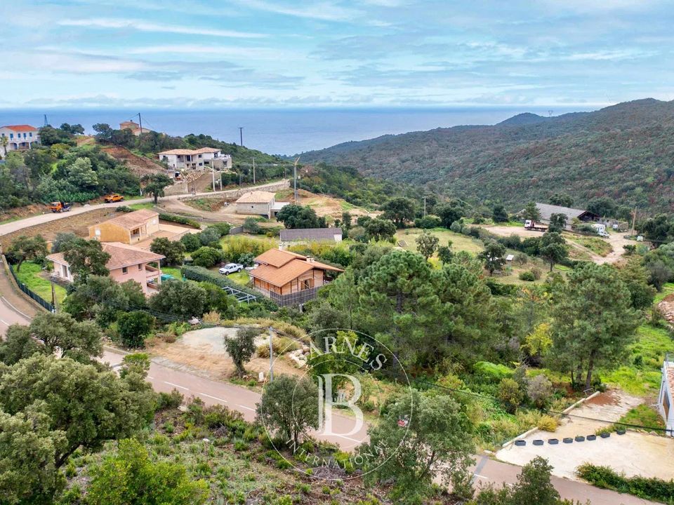 Helårsgrund i Sari-Solenzara, Corse-du-Sud - foto 1