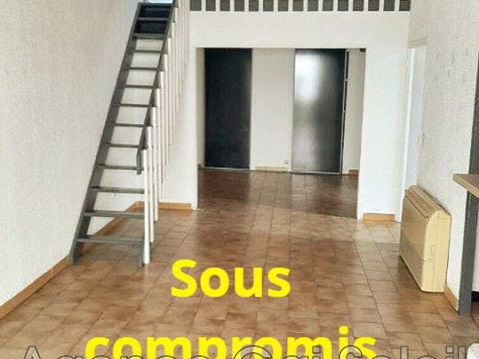 Landsbyhus i Nissan-lez-Enserune, Herault - foto 1