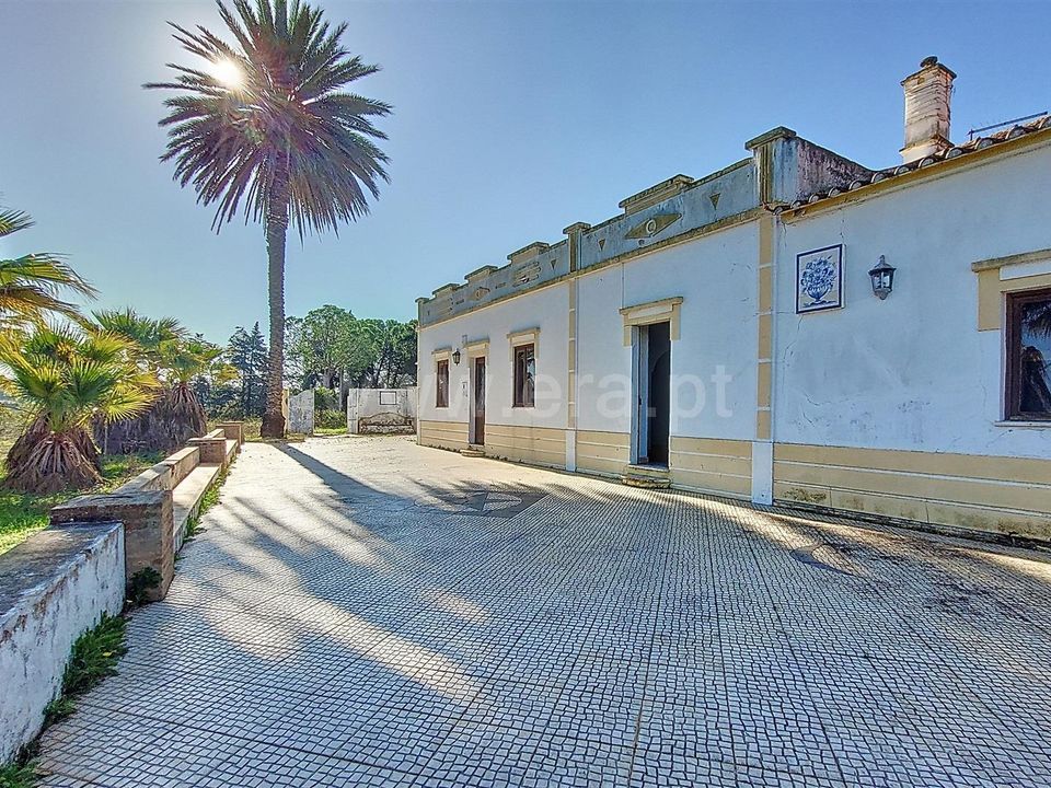 Erhvervsejendom i Silves, Faro - foto 1